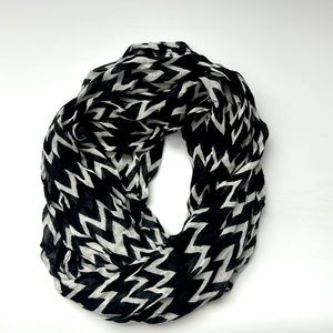 Charming Charlie Chevron Black & White infinity scarf.